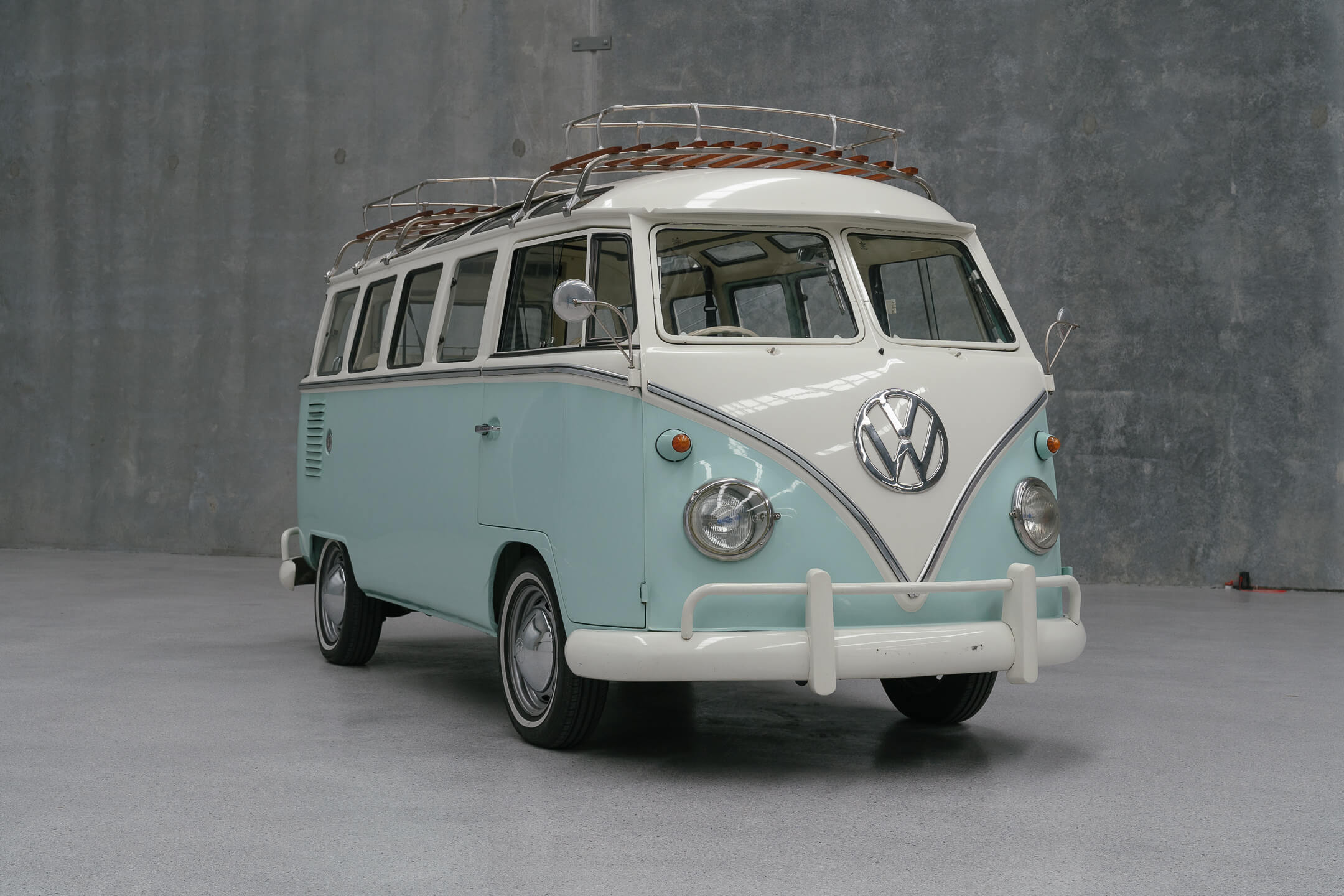 VW Kombi Van