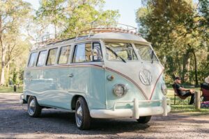 Win_A_1962_VW_Kombi_Samba