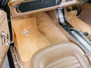 1965_Ford_Mustang_Fastback_-_Passenger_Interior