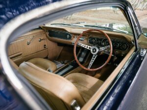 1965_Ford_Mustang_Fastback_-_Steering_Wheel